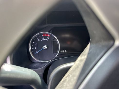 Used 2017 Ford F350 Lariat w/ Chrome Package image 4