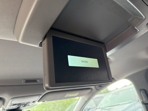 Used 2024 Honda Odyssey Elite image 14