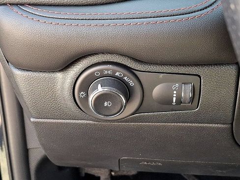 Used 2023 Dodge Durango R/T AWD/4WD image 25