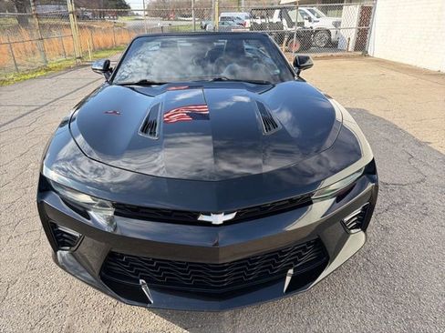 Used 2016 Chevrolet Camaro SS image 15
