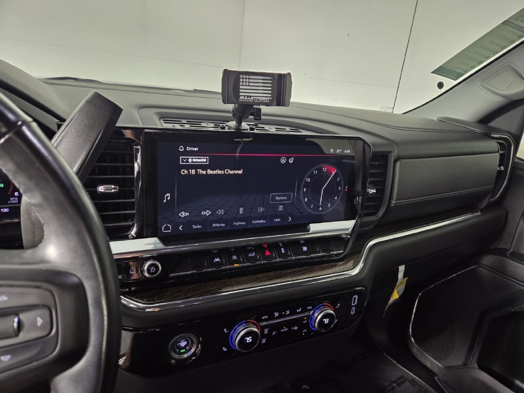 Used 2024 GMC Sierra 1500 Elevation AWD/4WD image 15