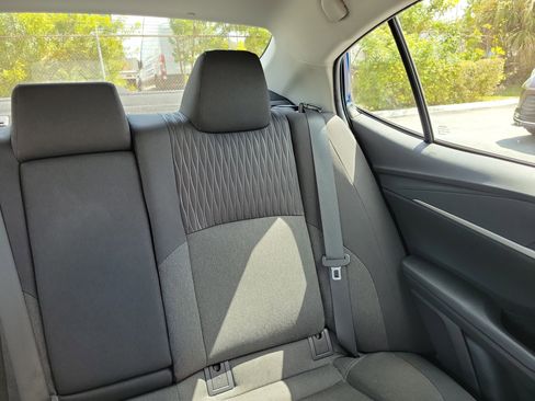 Used 2025 Toyota Camry LE w/ Convenience Package image 22