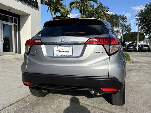 Used 2020 Honda HR-V LX image 26