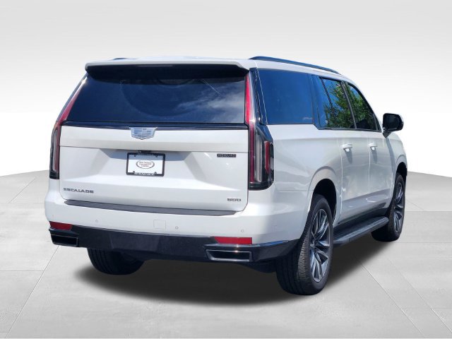 Used 2022 Cadillac Escalade ESV Sport w/ Touring Package AWD/4WD image 6