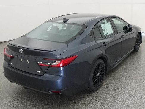 Used 2026 Toyota Camry SE FWD image 43