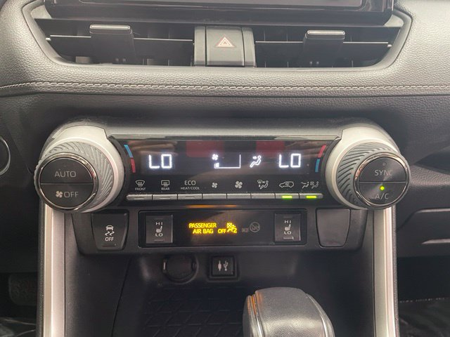 Used 2019 Toyota RAV4 XLE w/ Convenience Package AWD/4WD image 5