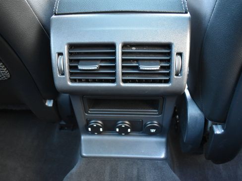 Used 2018 Jaguar F-PACE S image 40