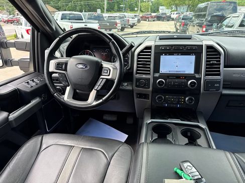 Used 2019 Ford F350 Platinum w/ Platinum Ultimate Package AWD/4WD image 12