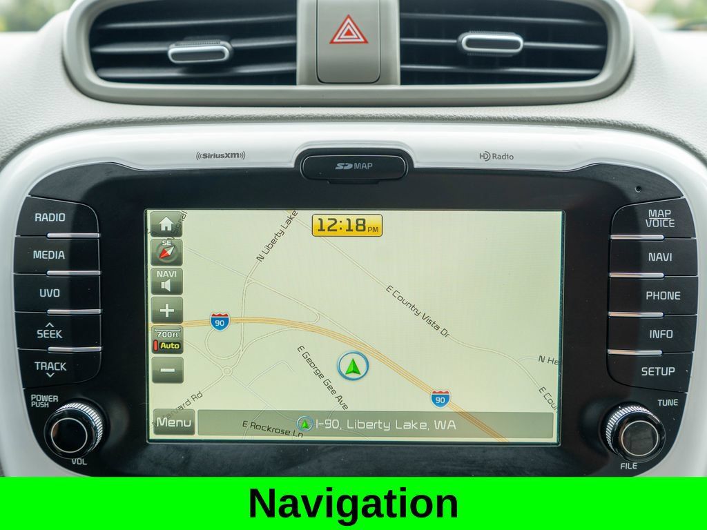 Used 2016 Kia Soul EV + FWD image 23