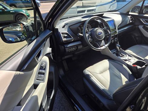 Used 2019 Subaru Forester Limited AWD/4WD image 19