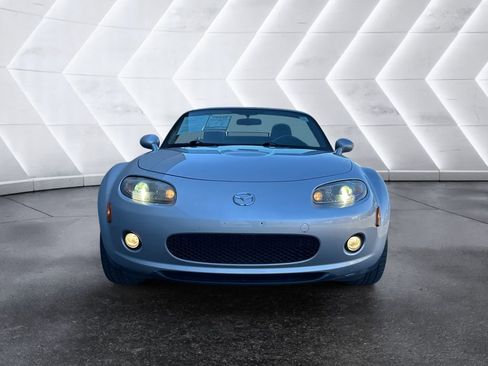 Used 2007 MAZDA MX-5 Miata Grand Touring image 2