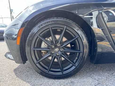 Used 2023 Toyota GR86 Premium image 5