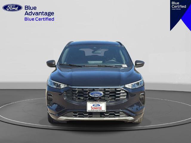 Certified 2023 Ford Escape ST-Line w/ Tech Pack #1 FWD image 3