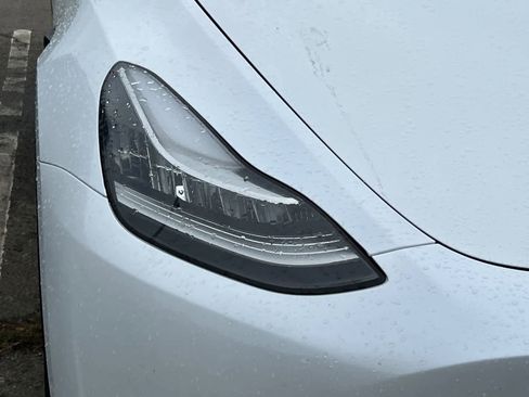 Used 2018 Tesla Model 3 Long Range AWD/4WD image 14