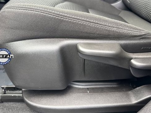 Used 2024 GMC Terrain SLE image 16