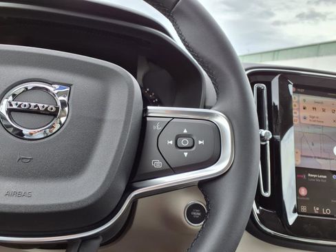 New 2026 Volvo XC40 B5 Plus w/ Protection Package Premier image 16