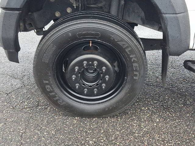 Used 2018 Ford F550 2WD Regular Cab Super Duty image 8