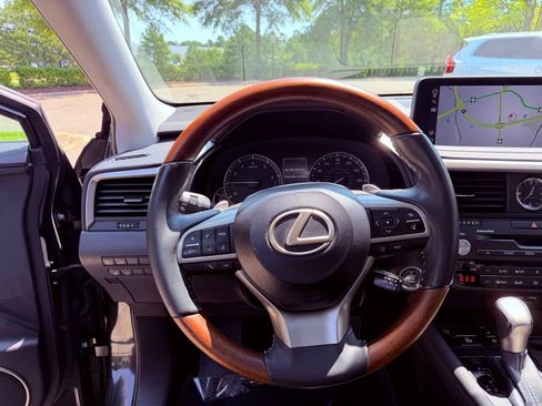 Certified 2022 Lexus RX 350 FWD w/ Premium Package image 22