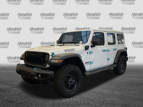 Used 2024 Jeep Wrangler Unlimited AWD/4WD image 6