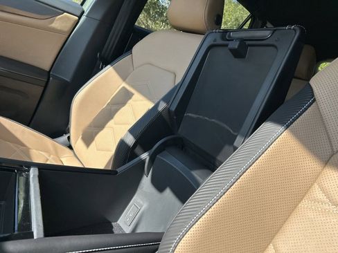 New 2026 Volkswagen Atlas Cross Sport SE image 39