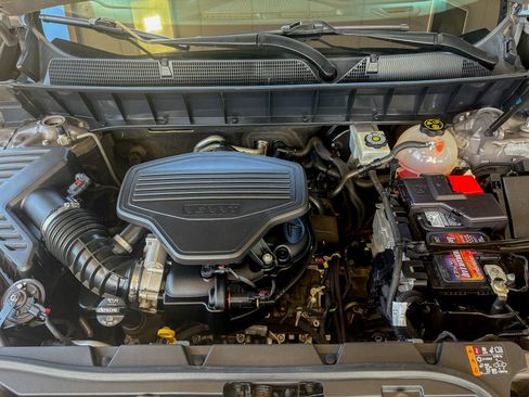 Used 2019 GMC Acadia Denali w/ Technology Package AWD/4WD image 35