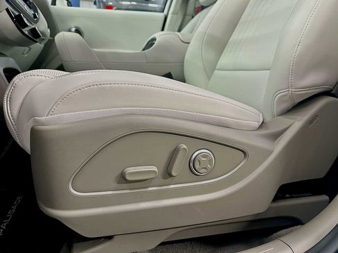 New 2026 Hyundai Palisade SEL image 14