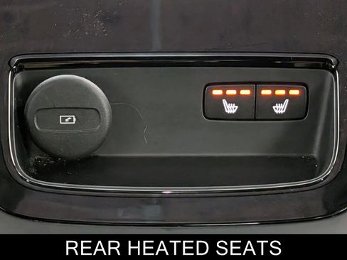 Used 2022 Volvo S60 T8 R-Design w/ Advanced Package image 19