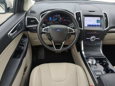 Certified 2019 Ford Edge Titanium w/ Equipment Group 301A FWD image 16