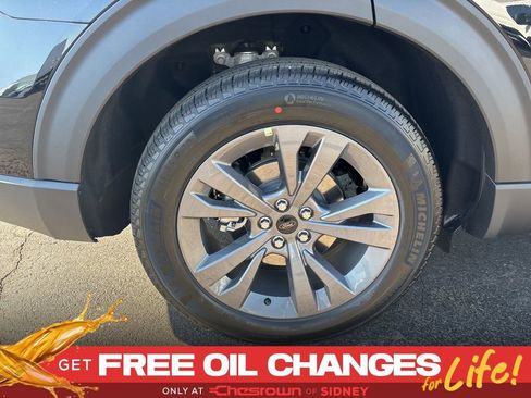 New 2026 Ford Explorer Active AWD/4WD image 11