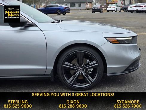 Used 2023 Honda Accord Sport image 10