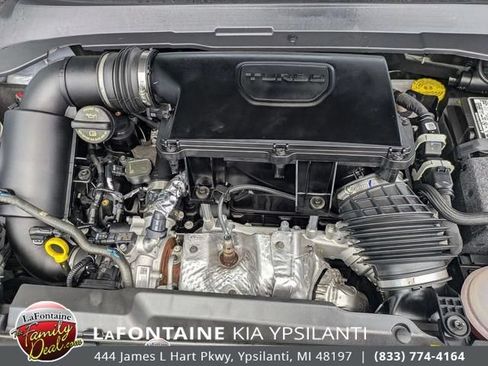 Used 2025 Jeep Compass Limited AWD/4WD image 31