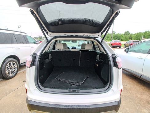Used 2023 Ford Edge Titanium AWD/4WD image 5