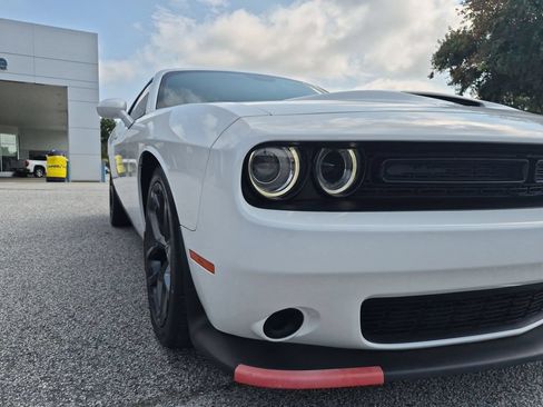 Used 2023 Dodge Challenger GT w/ Blacktop Package RWD image 9