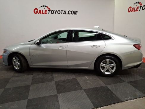 Used 2022 Chevrolet Malibu LT image 9