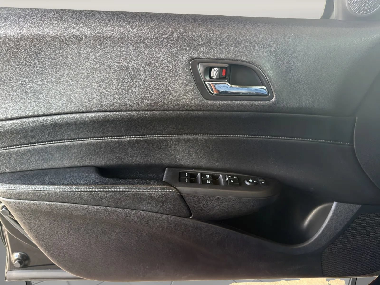 Used 2015 Acura ILX FWD image 12