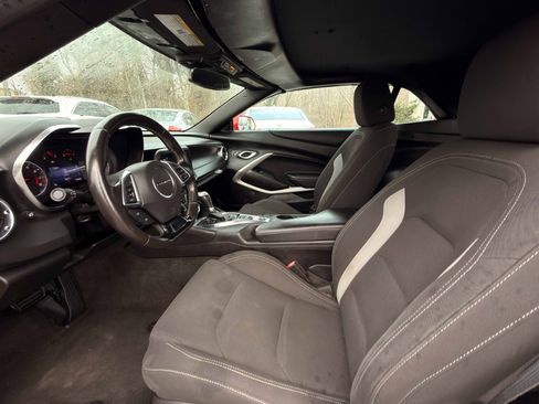 Used 2019 Chevrolet Camaro LT image 12