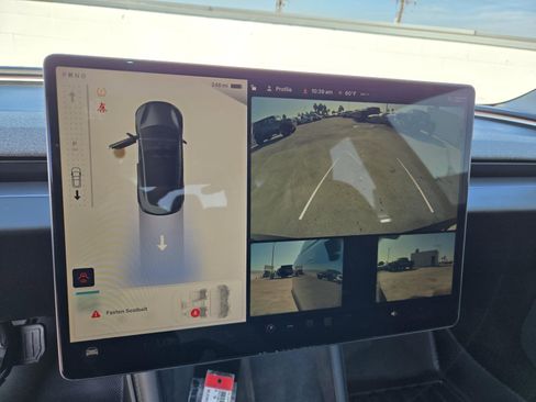 Used 2024 Tesla Model 3 Long Range image 10