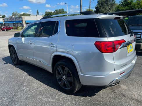 Used 2017 GMC Acadia Denali w/ Technology Package FWD image 7