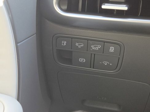 New 2026 Hyundai Ioniq 9 SEL image 21