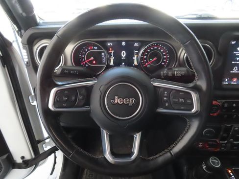 Used 2021 Jeep Wrangler Unlimited Rubicon w/ Uconnect 4C Nav & Sound Group AWD/4WD image 14