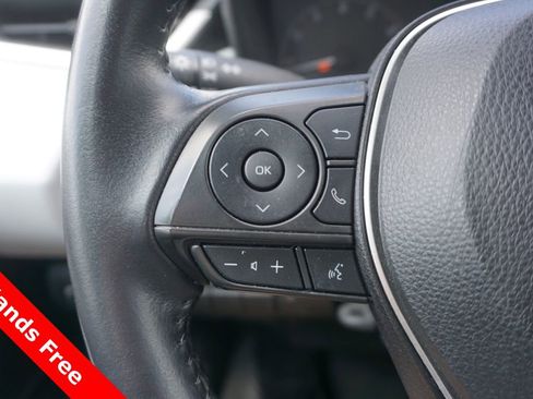 Used 2023 Toyota Corolla SE FWD image 4