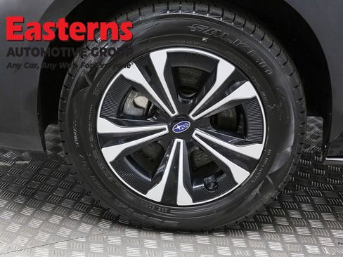 Used 2023 Subaru Solterra AWD image 33