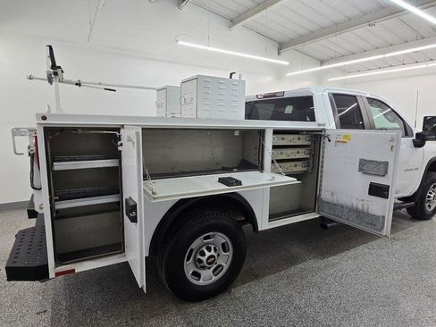 Used 2022 Chevrolet Silverado 2500 W/T w/ WT Fleet Convenience Package image 8