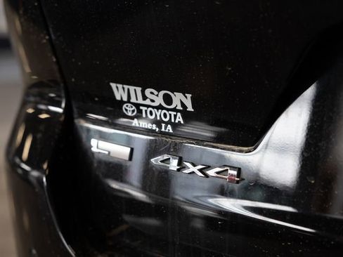 Used 2021 Jeep Grand Cherokee L Limited image 7