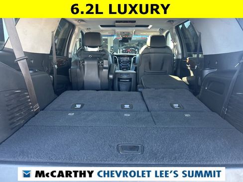 Used 2019 Cadillac Escalade Luxury image 48