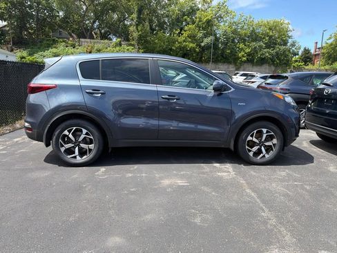 Used 2020 Kia Sportage LX AWD/4WD image 8
