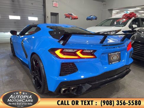 Used 2021 Chevrolet Corvette STINGRAY w/ Z51 Performance Package image 27