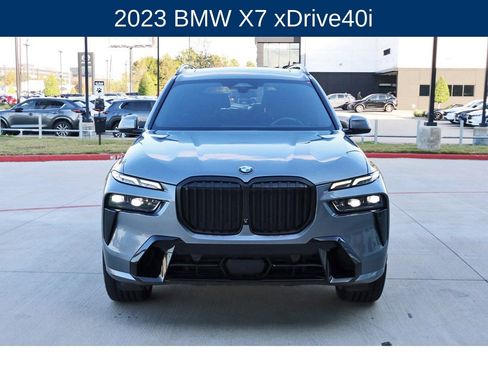 Used 2023 BMW X7 xDrive40i w/ Executive Package image 2