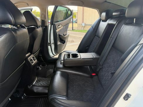 Used 2016 Nissan Maxima SR w/ Interior Lighting Package FWD image 20