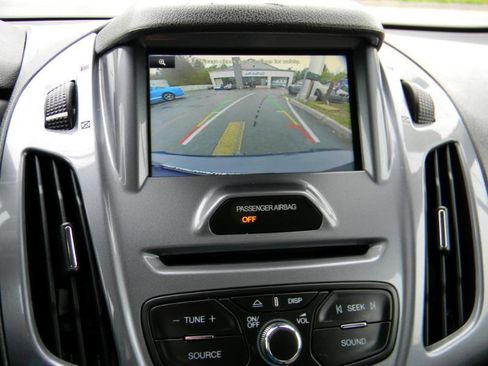 Used 2015 Ford Transit Connect Titanium image 22